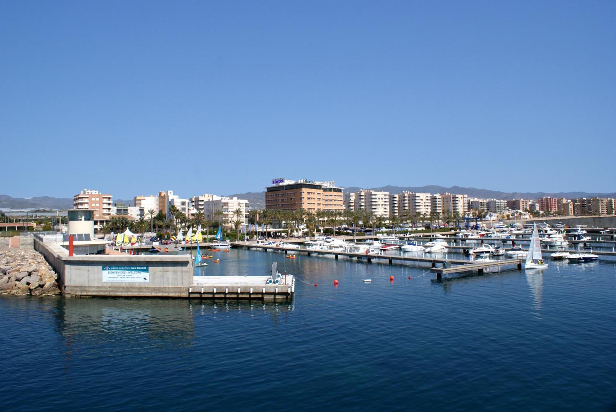 Puerto Juan Montiel Spa&base Nautica